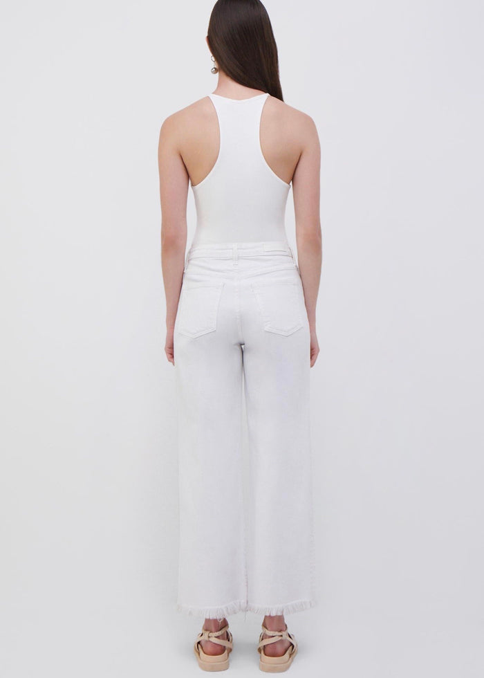 Jude High Rise Wide Crop (Distressed White)