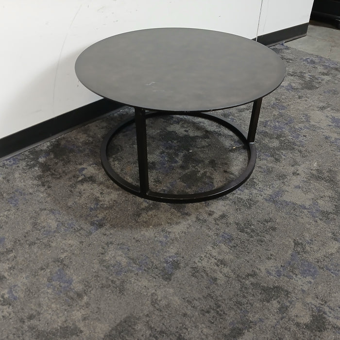 30" Round Table