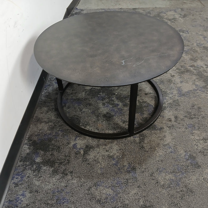 30" Round Table