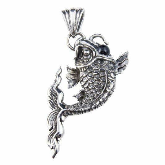 Front view of the Japanese Koi fish silver pendant with a black star stone eye.
