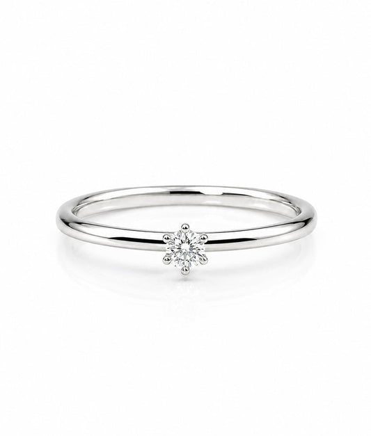 Förlovningsring i silver med 0,10 ct diamant.