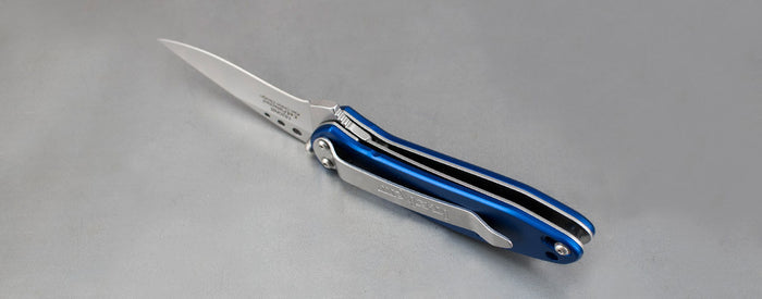 Kershaw Scallion Navy Blue Spring Assisted Knife (2.25" Bead Plain) 1620NB - GearBarrel.com