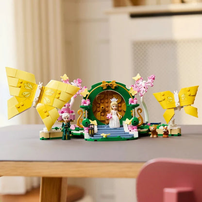 Lego: Wicked - Glinda's Wedding Day Figure