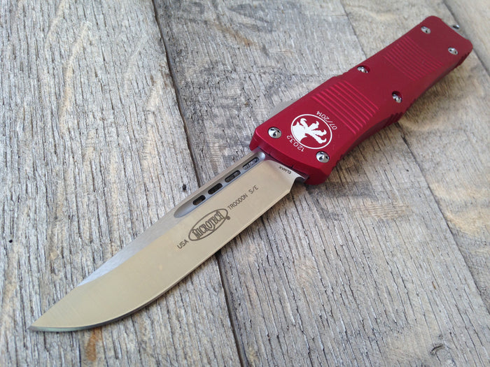 Microtech Troodon OTF S/E Automatic (3" Satin Plain) 139-4RD - GearBarrel.com