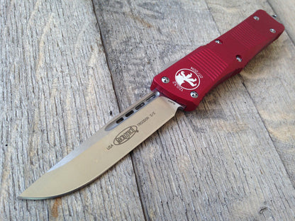 Microtech Troodon OTF S/E Automatic (3" Satin Plain) 139-4RD - GearBarrel.com