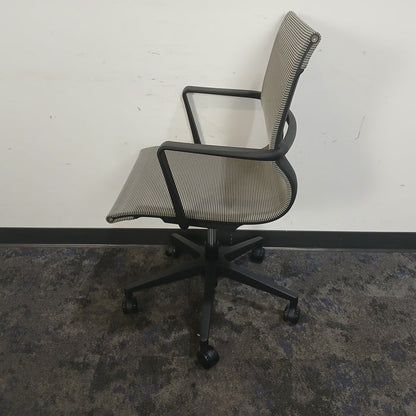Nova Mesh Series Desk Chair