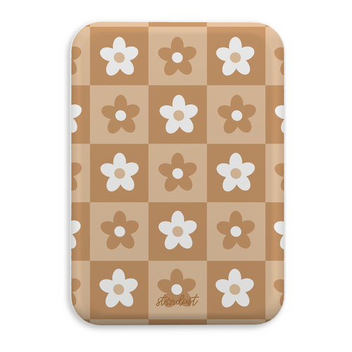 Nude Checkers MagSafe Power Bank