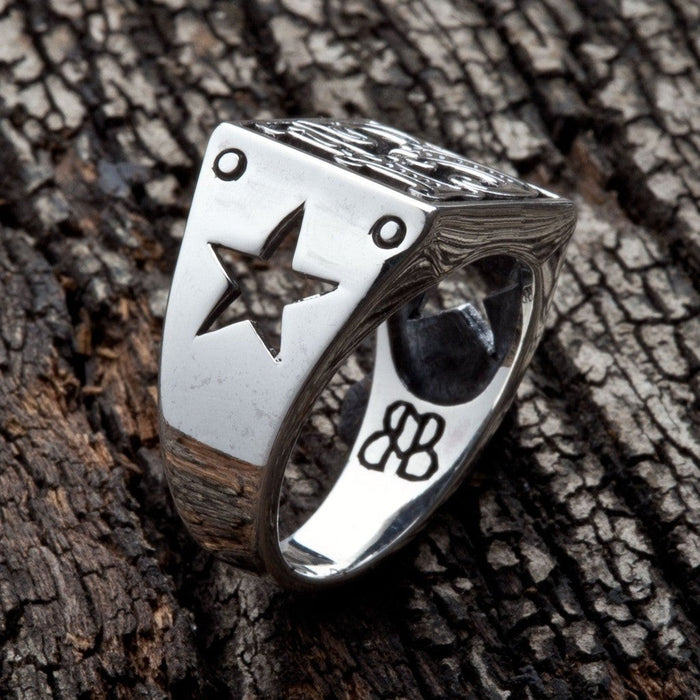 Interior of the band showing .925 sterling silver hallmark and maker's mark stamp