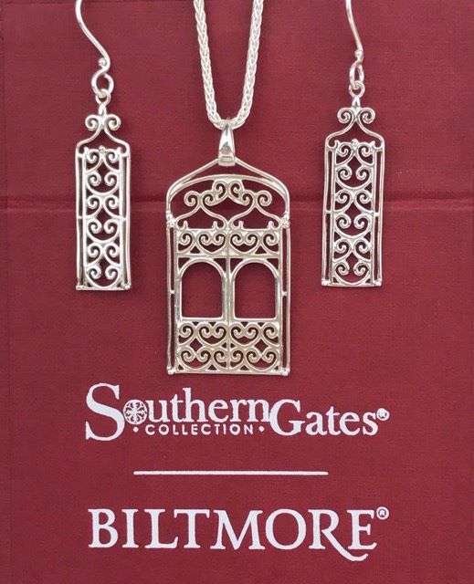 Southern Gates Biltmore Series Sterling Silver Alcove Pendant and Chain