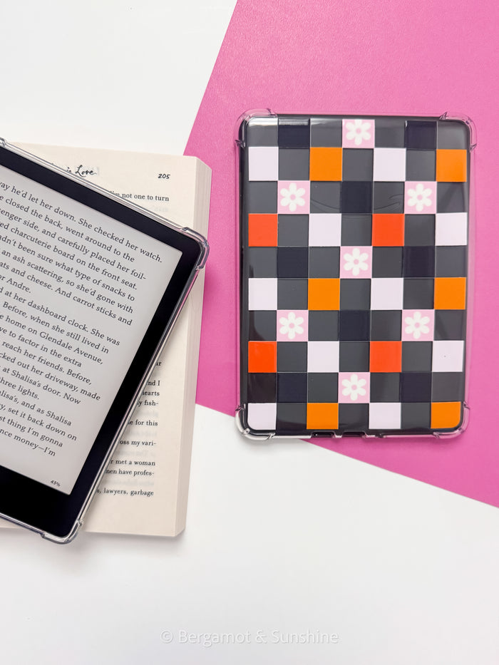 Summerween Checkerboard E Reader Case