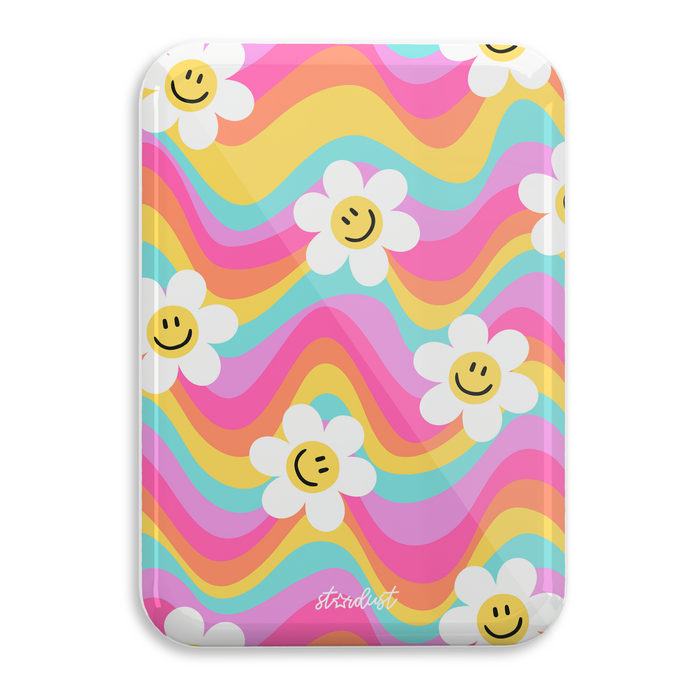 Wavy Daisy MagSafe Power Bank