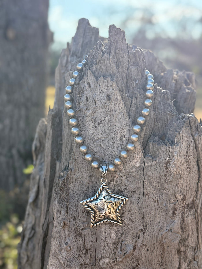 Western Silver Star Pendant Necklace